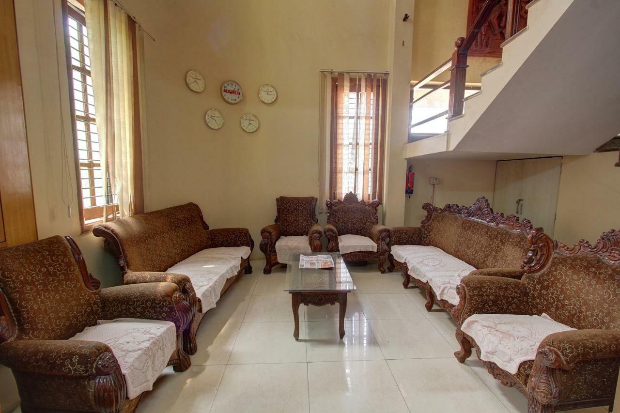 Hotel Rajsangam International Badami Exterior foto