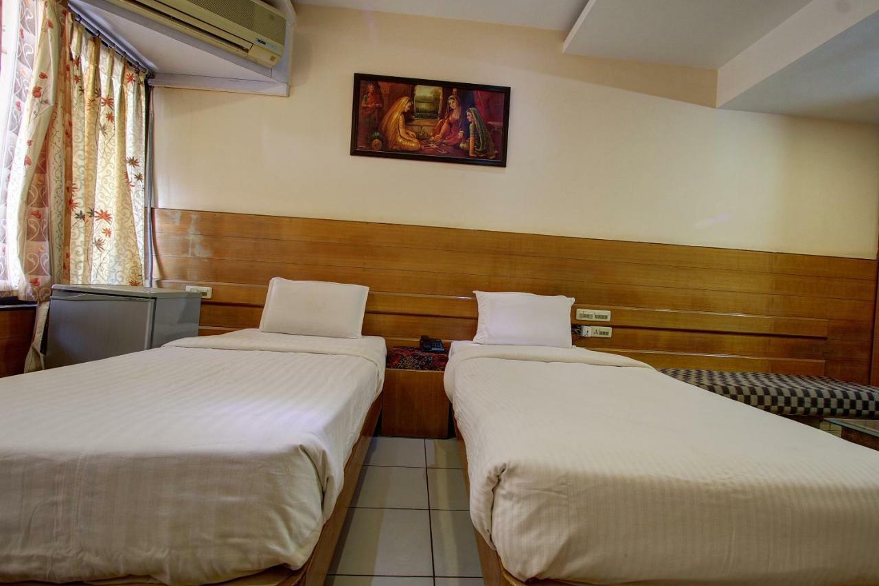 Hotel Rajsangam International Badami Exterior foto